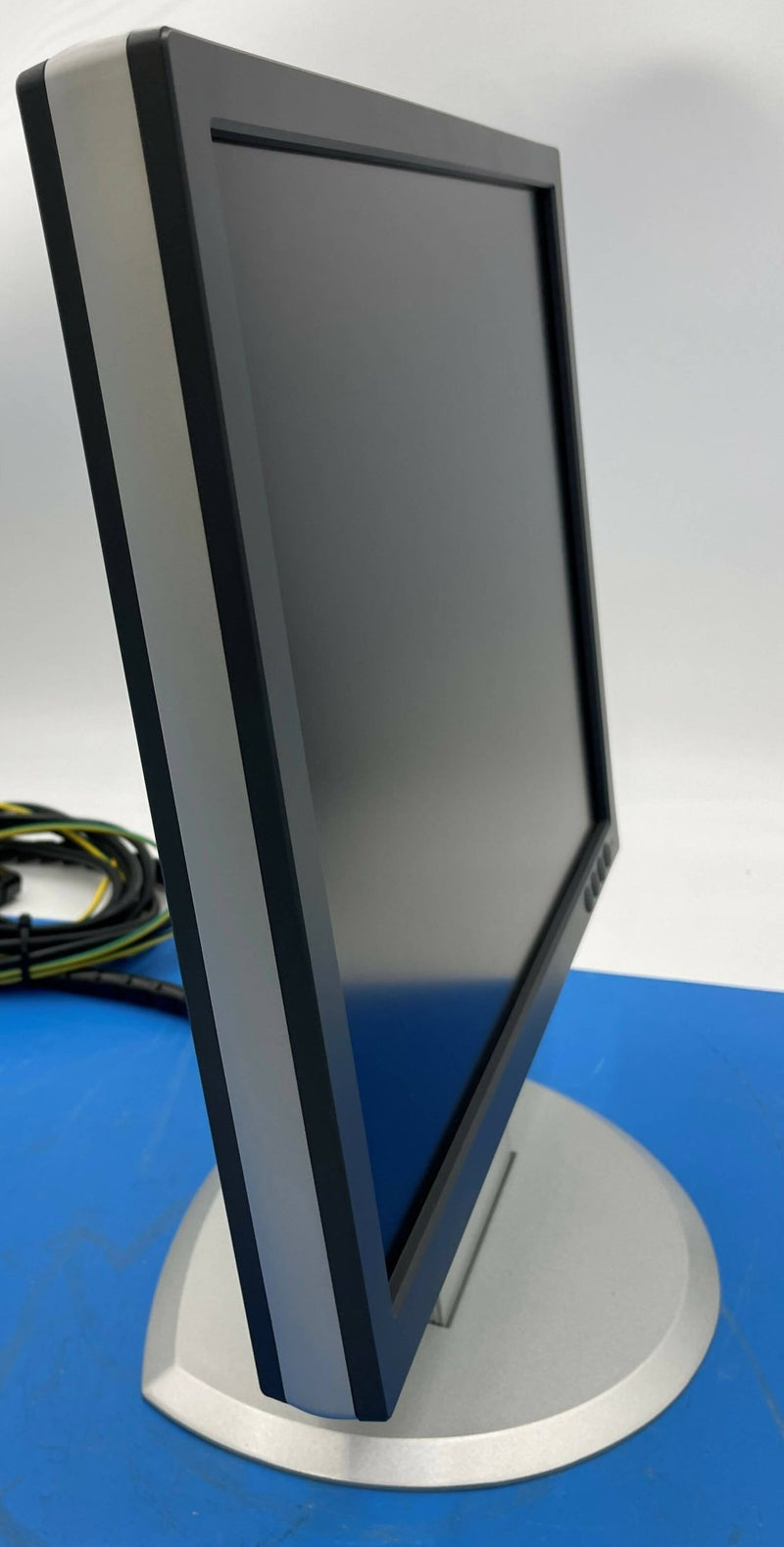 19" DSC 1913-D LCD COLOR MONITOR (10656056) SIEMENS