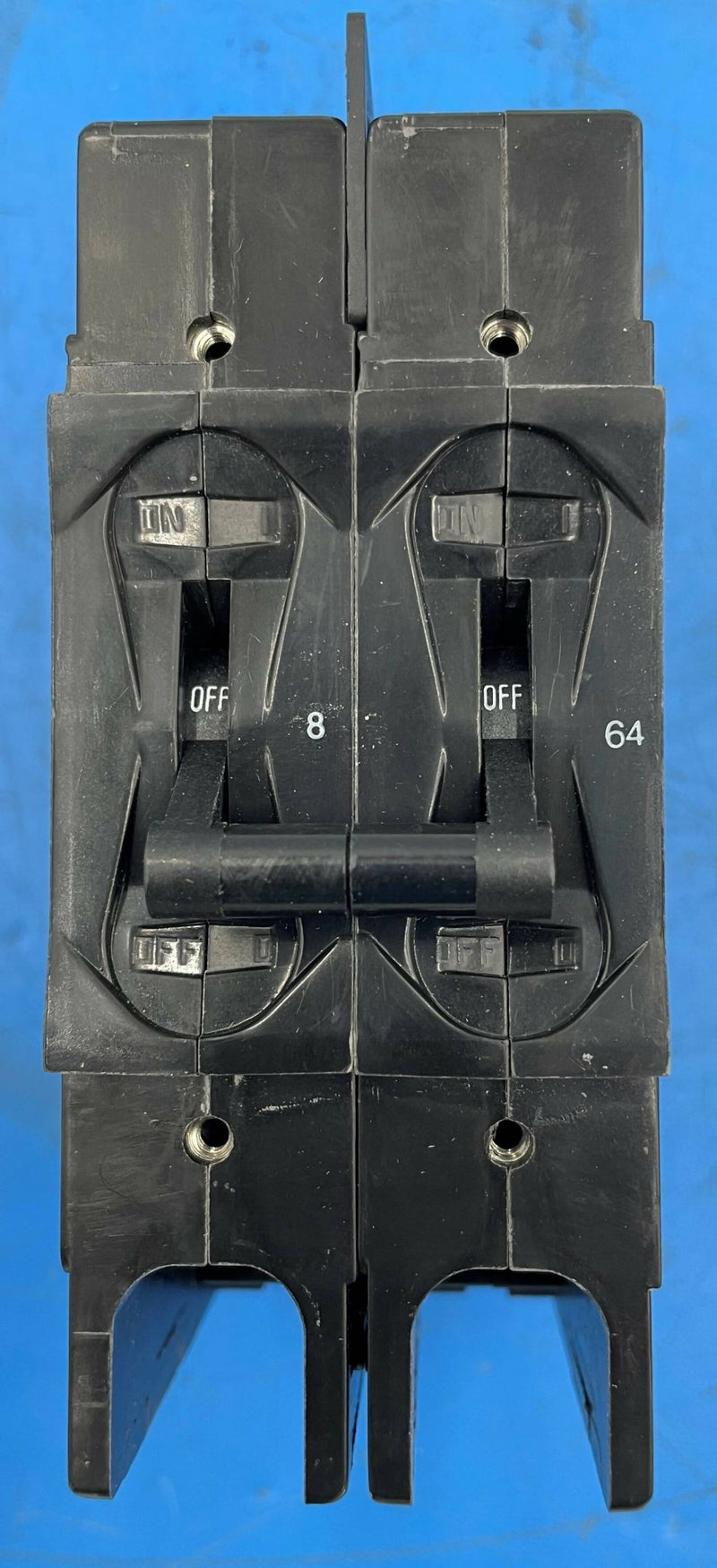 2 POLE CIRCUIT BREAKER (46-270687 P1) GE