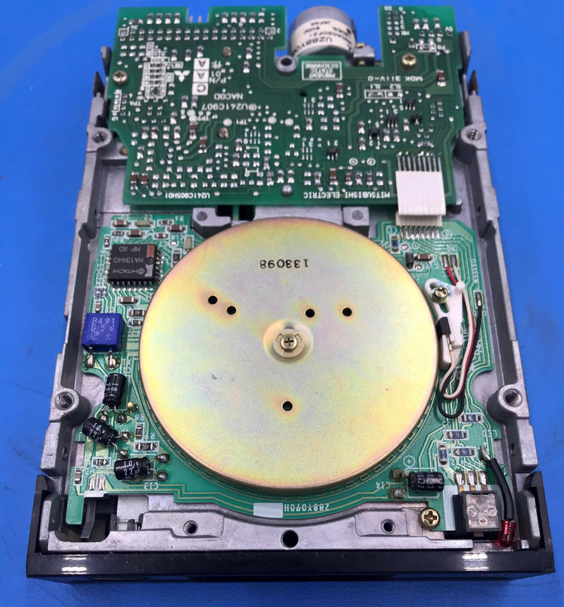 3.5in 1.44mb Floppy Disk Drive (00-900669-01) OEC 9400